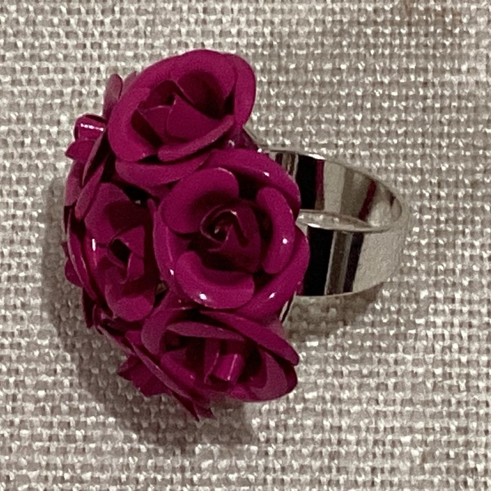 Pink Roses Statement Ring - Picture 4 of 8